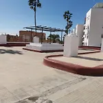 Piso Familiar De 3hab Con Piscina En