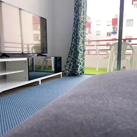 公寓 Piso Familiar De 3hab Con Piscina En *