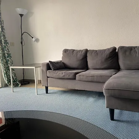 Piso Familiar De 3hab Con Piscina En *