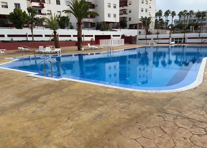 Апартаменти Piso Familiar De 3hab Con Piscina En *